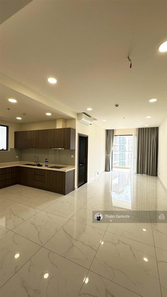 Cho thuê căn 3pn 121m2 diamond centery  giá chỉ 19tr/tháng view hồ bơi, tầng cao thoáng mát