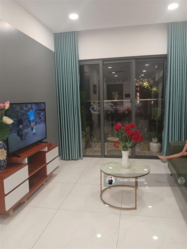 Cho thuê căn hộ trệt, sân vườn, 96m2 full nt 20tr/th phân khu cao cấp celadon city (cạnh aeon mall)