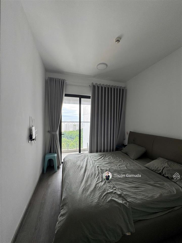 Cho thuê 2pn 2wc 92m2 nhà mới đẹp, ntcb giá 15triệu/th ở liền phân khu diamond alnata celadon city