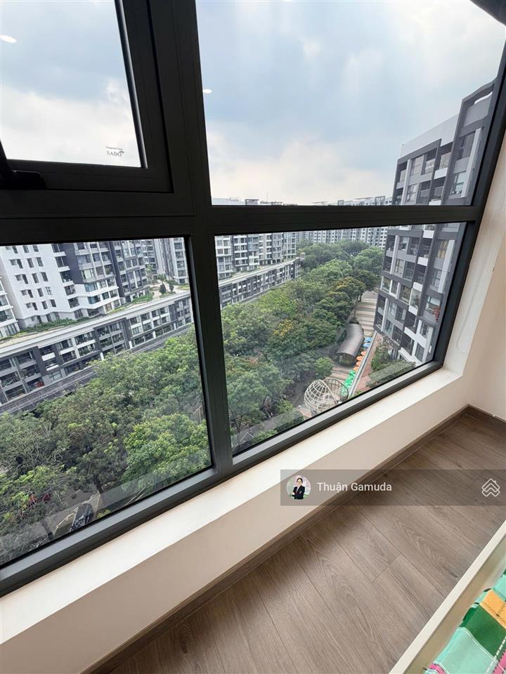 Giá tốt 8,8 tỷ căn 3pn diamond alnata plus có ô xe, vị trí đẹp view nhìn xuống đại lộ celadon city