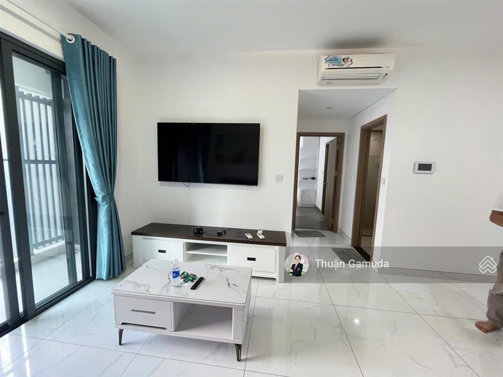 Căn 2pn 2wc 85m2 có sổ hồng, tầng 10 hướng đông nam giá 6.9tỷ  chuyên diamond alnata celadon city