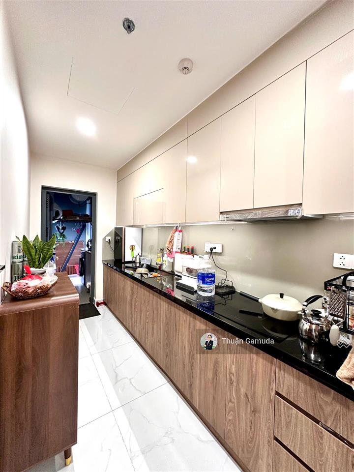 Bán gấp căn hộ 2pn, 2wc tại diamond alnata plus đã có sổ , 7.5 tỷ, 88m2 view đại lộ full nt đẹp