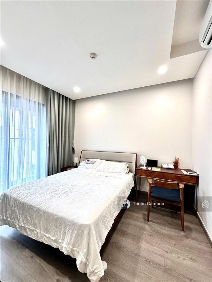 Bán gấp căn hộ 2pn, 2wc tại diamond alnata plus đã có sổ , 7.5 tỷ, 88m2 view đại lộ full nt đẹp