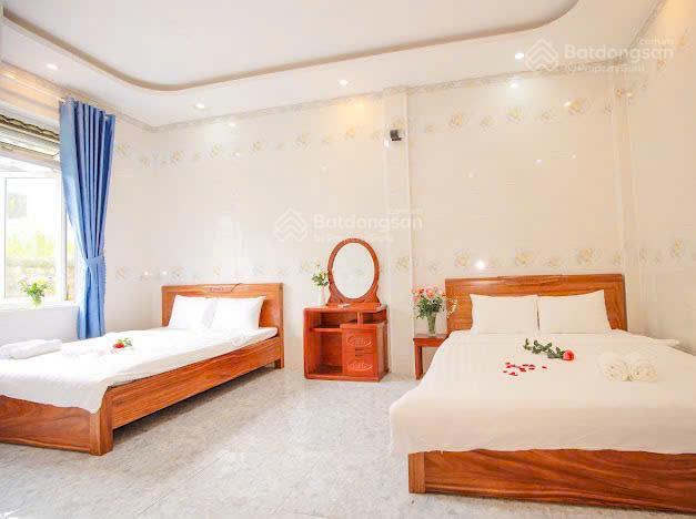 Hàng ngộp trung tâm! villa du lịch xuân hương  đà lạt 1 lầu sẵn 7pn full công năng view đẹp