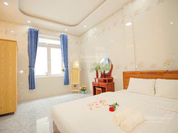 Hàng ngộp trung tâm! villa du lịch xuân hương  đà lạt 1 lầu sẵn 7pn full công năng view đẹp