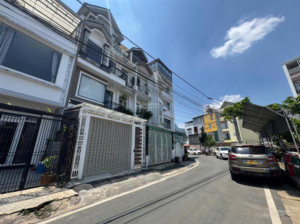 Nhà 2 lầu áp mái nguyễn công trứ, sẵn 6pn, ngang 4.5m shr full công năng, phù hợp làm homestay