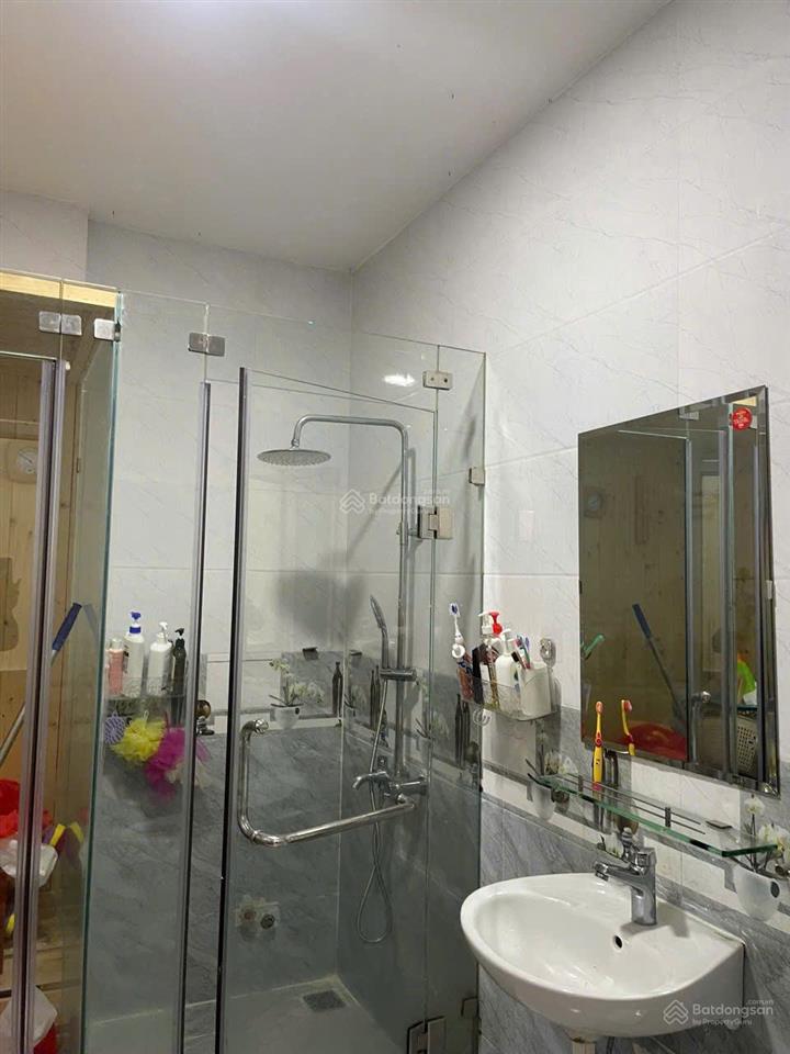 Nhà golden hill nguyễn trung trực  đà lạt, 2 tầng 4pn shr hoàn công đầy đủ 70.9m2 giá 6.5 tỷ