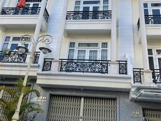 Nhà golden hill nguyễn trung trực  đà lạt, 2 tầng 4pn shr hoàn công đầy đủ 70.9m2 giá 6.5 tỷ