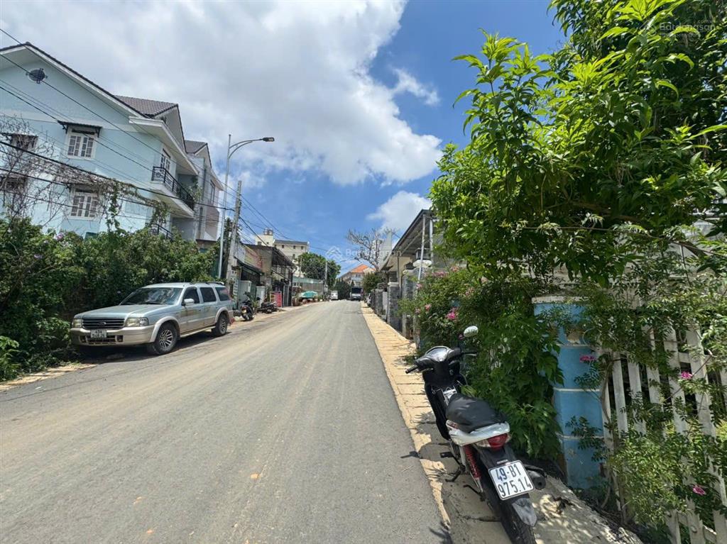 Bán gấp đất mặt tiền tôn thất tùng, đà lạt dt 421.7m2, view đẹp phong thủy, full tc, giá 22 tỷ