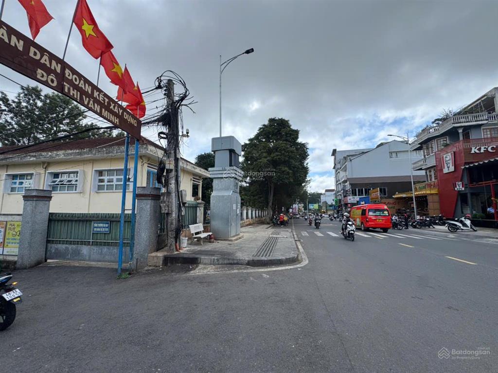 Bán dãy trọ bùi thị xuân  đà lạt, sẵn 41 phòng thu nhập 100 triệu/tháng, giá 12 tỷ