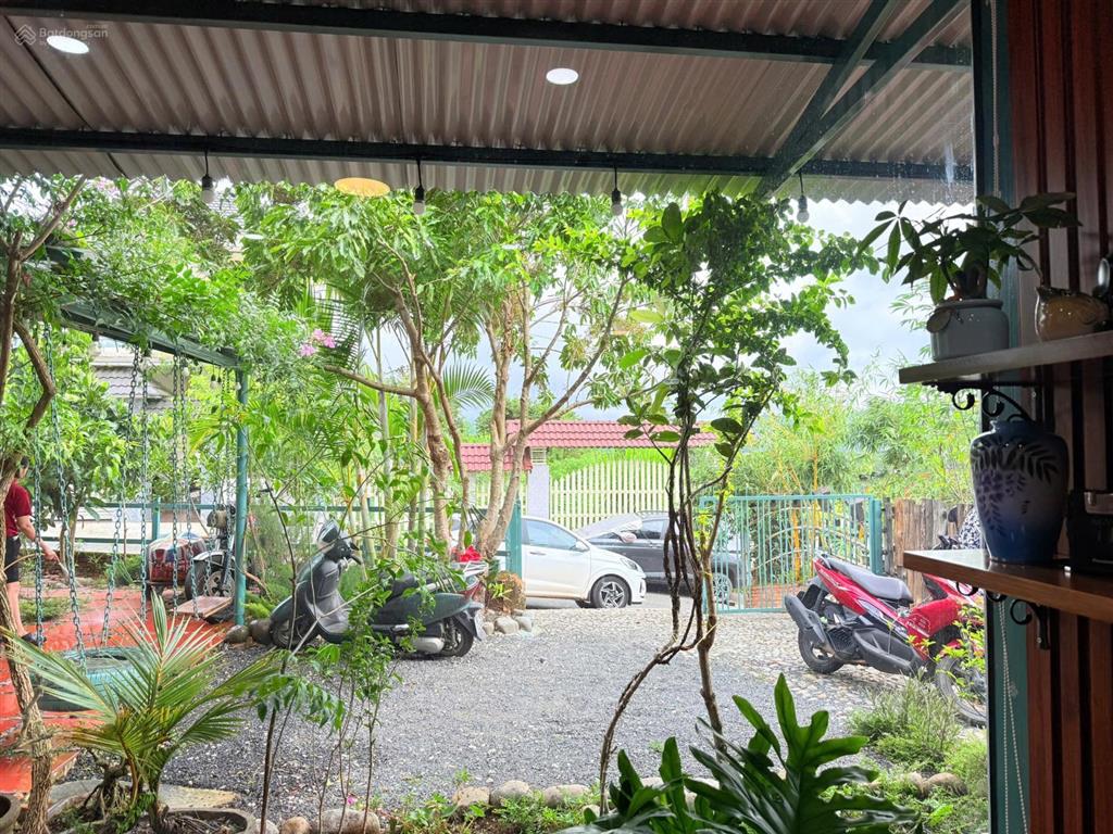 Bán gấp nhà sân vườn tại khu nghỉ dưỡng măng lin đà lạt giá tốt