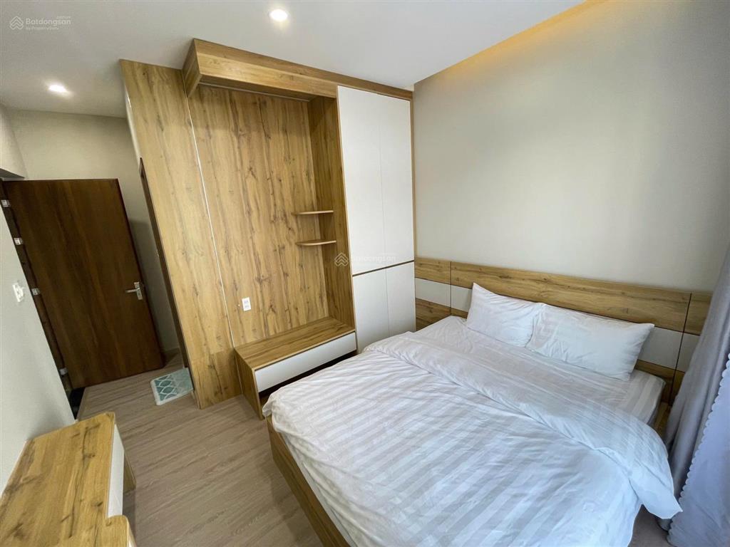 Bán gấp villa kinh doanh mặt tiền đường lý nam đế đà lạt.