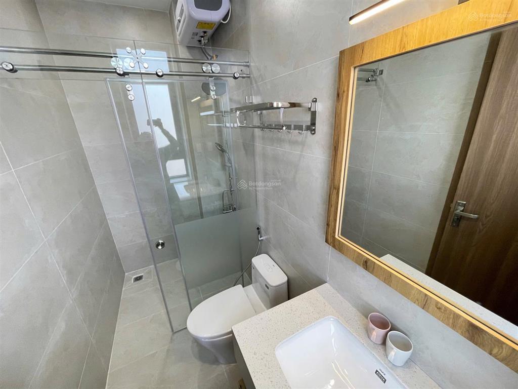 Bán gấp villa kinh doanh mặt tiền đường lý nam đế đà lạt.