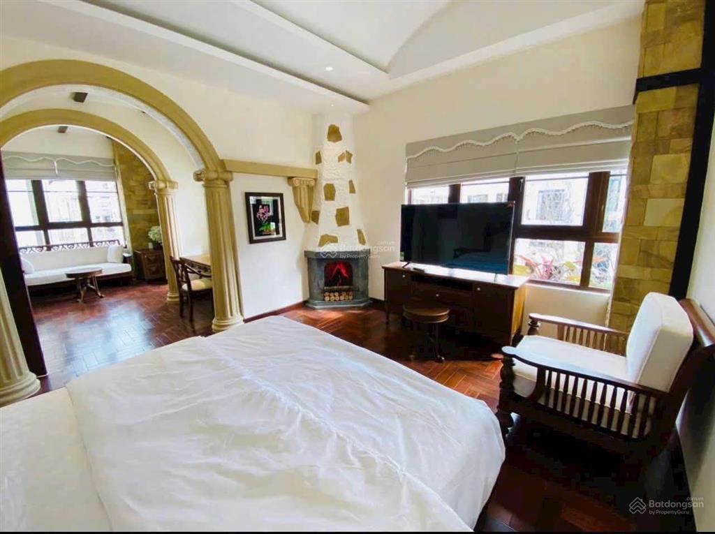 Bán gấp villa đẳng cấp xịn sò tại đỉnh đồi trịnh hoài đức, đà lạt
