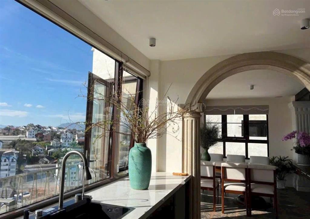 Bán gấp villa đẳng cấp xịn sò tại đỉnh đồi trịnh hoài đức, đà lạt