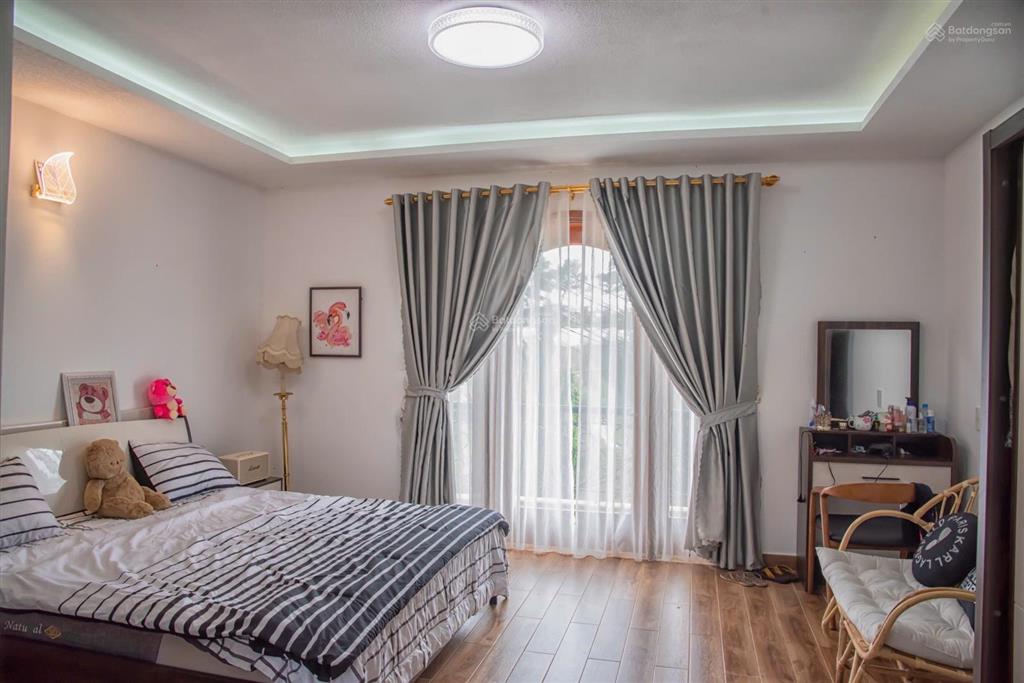 Bán gấp nhà mới xịn sò hiện đại tại đường ngô văn sở đà lạt.