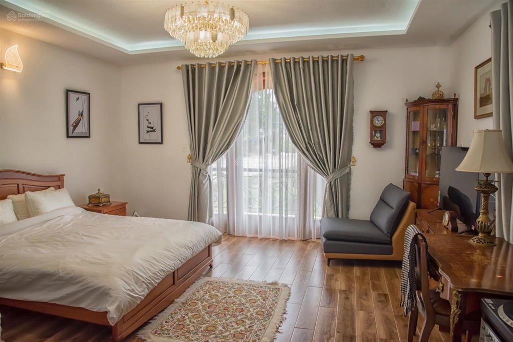 Bán gấp nhà mới xịn sò hiện đại tại đường ngô văn sở đà lạt.