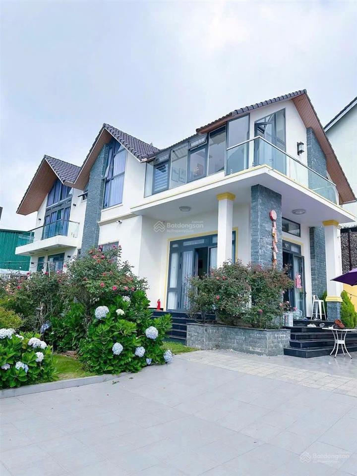 Bán gấp villa sân vườn rộng tại đường nguyên tử lực đà lạt.