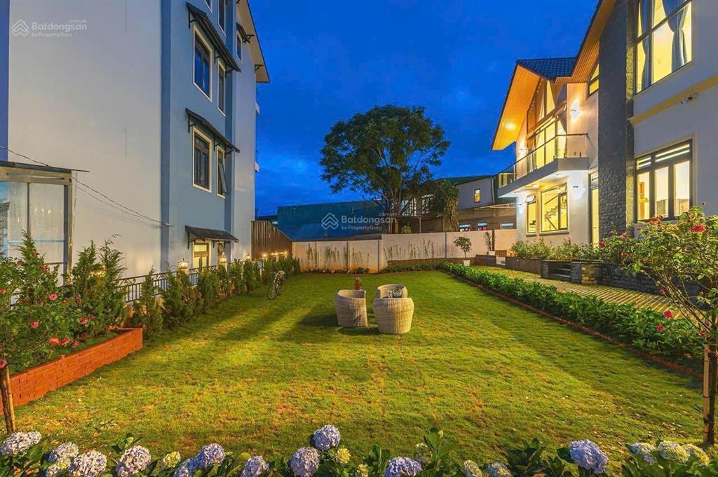 Bán gấp villa sân vườn rộng tại đường nguyên tử lực đà lạt.