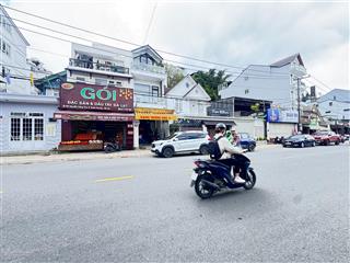 Bán gấp nhà mặt tiền đường nguyễn công trứ đà lạt giá hấp dẫn.