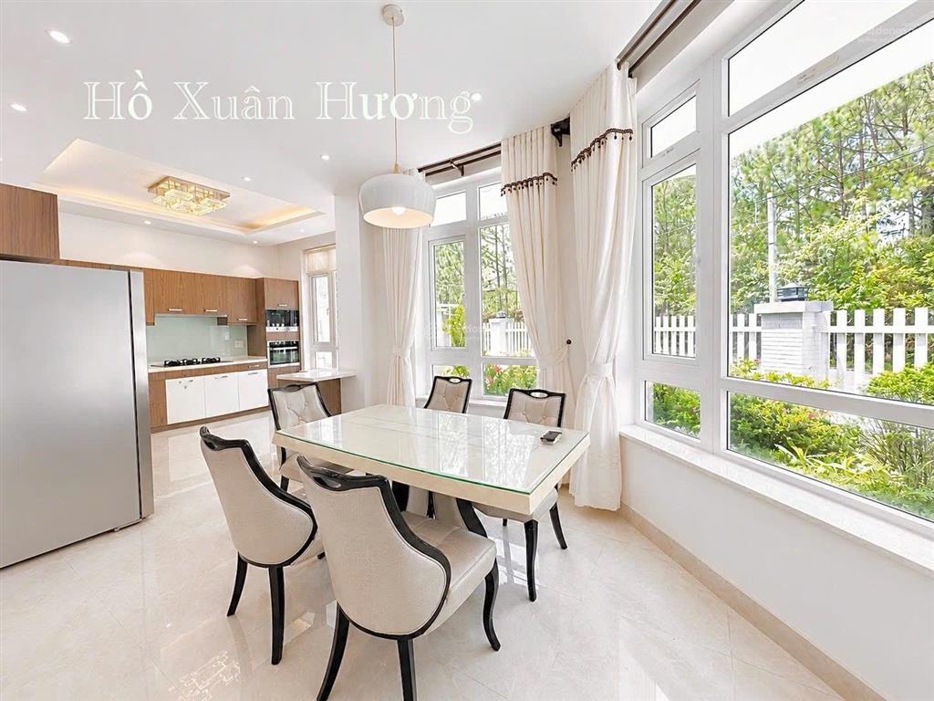 Bán gấp villa tại khu dân cư vip dãy d kqh rừng thông an sơn đà lạt