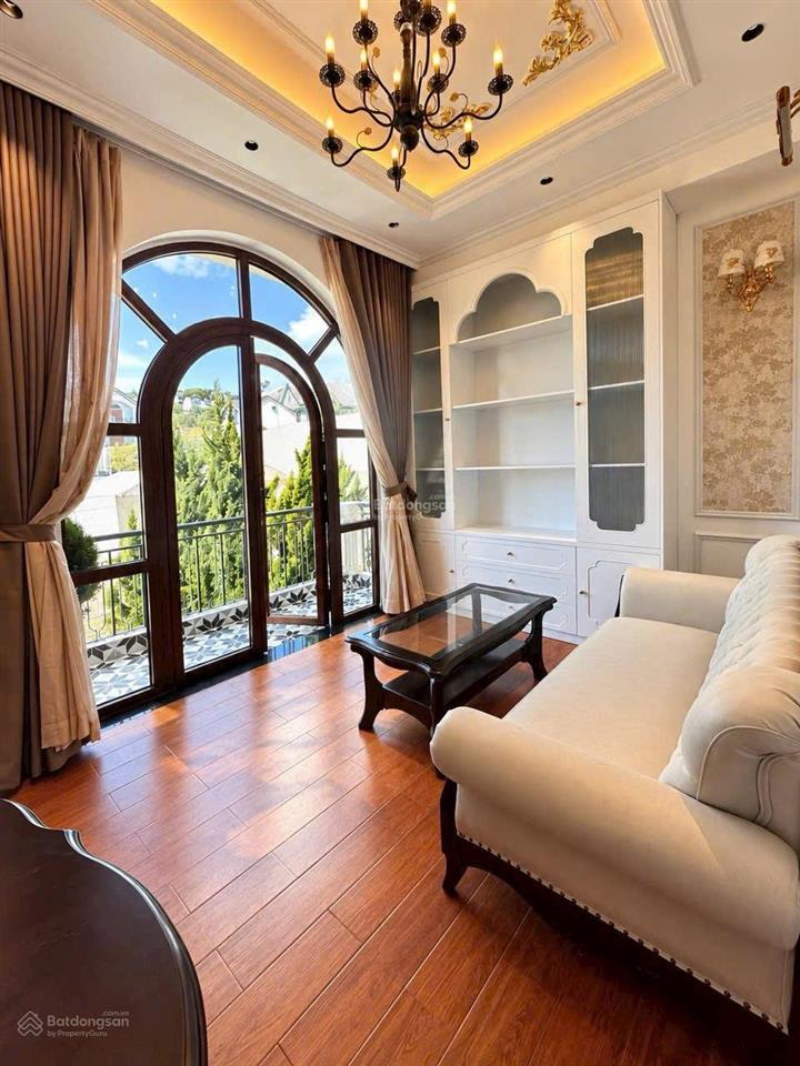Bán gấp villa mới tinh full nội thất xịn sò tại đường trịnh hoài đức đà lạt