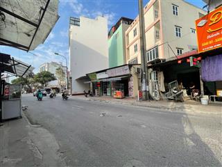 Đất đường vàng, chợ chùa 90m2, đường rộng 18m, giá 900tr còn thương lượng