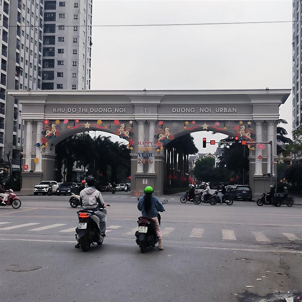 Cho thuê biệt thự kđt dương nội chỉ 13tr ,đường rộng 30 , kinh doanh ,làm vp rất hợp.