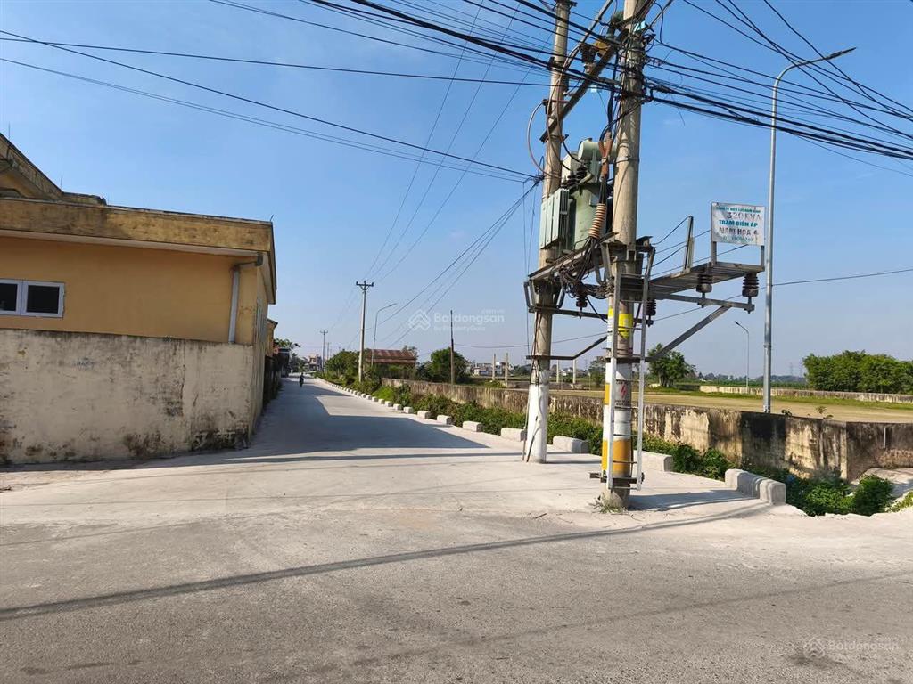 Bán đất nam hoa, 190m2, mặt tiền rộng 12m, đường ô tô tránh 1,75 tỷ