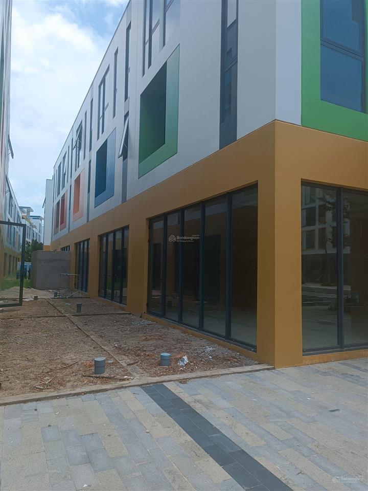 Khách cắt lỗ 5ty căn shophouse meyhome capital phú quốc bán gấp giá siêu rẻ  0938 191 ***