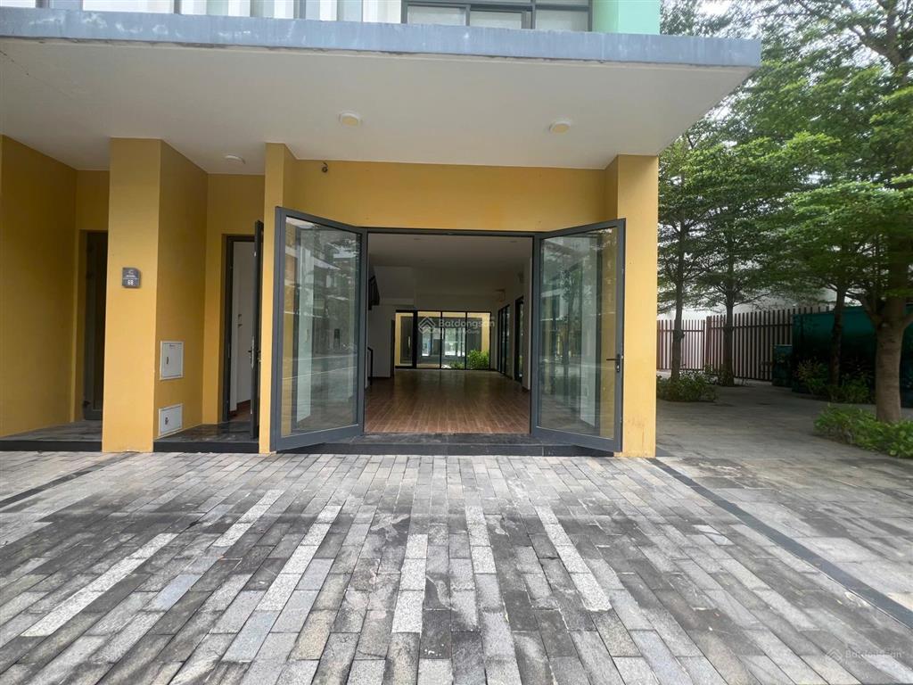 Bán shophouse 5 tỷ, 94,25m2 tại meyhomes capital phú quốc, bãi trường, an thới