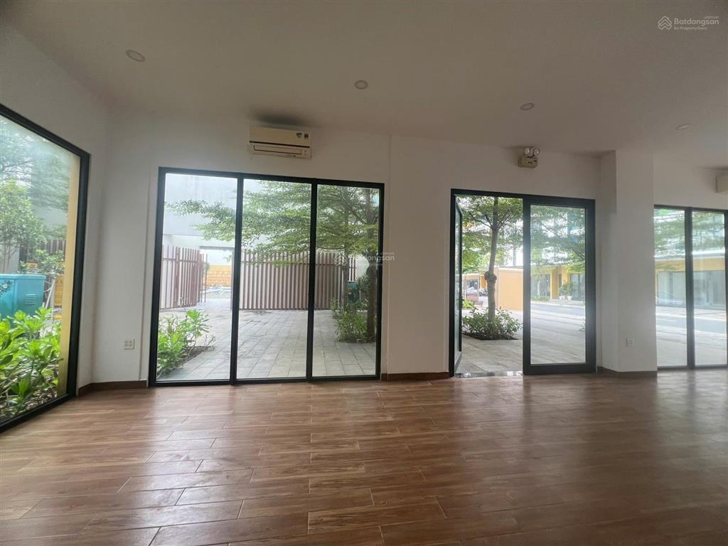 Bán shophouse 5 tỷ, 94,25m2 tại meyhomes capital phú quốc, bãi trường, an thới