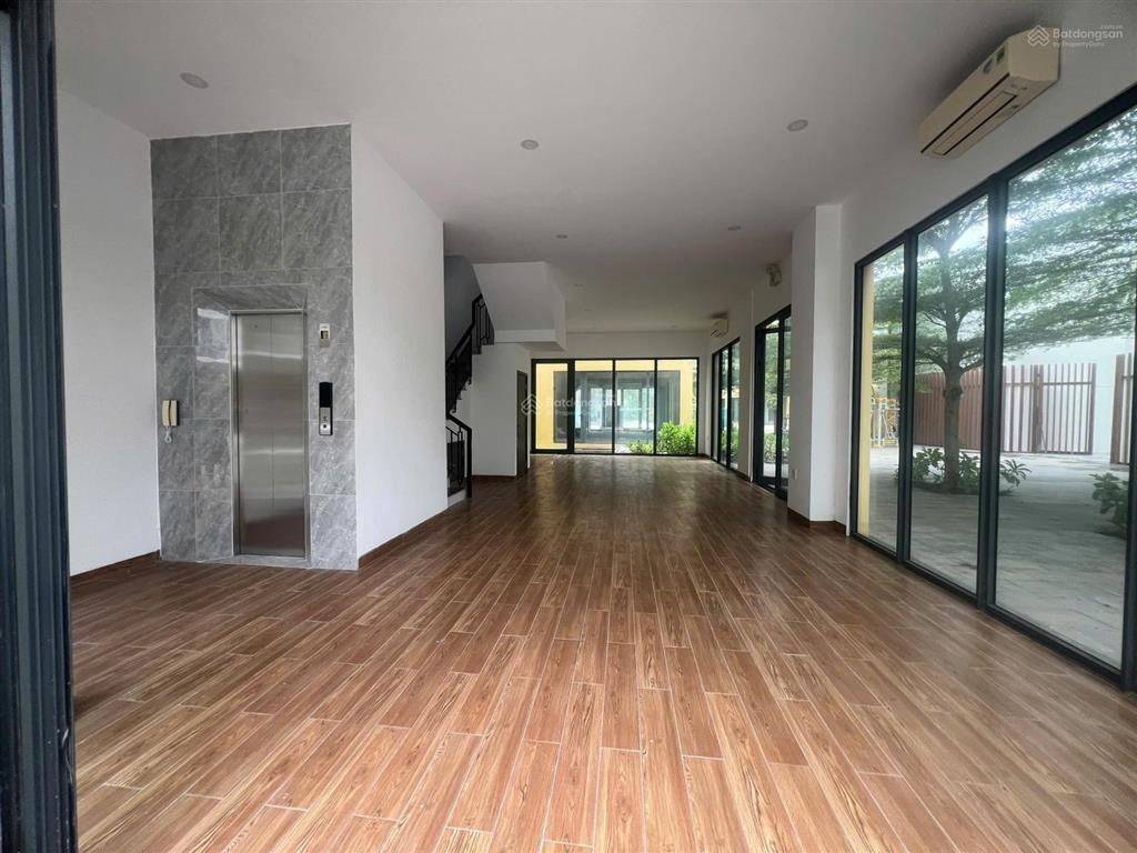 Bán shophouse 5 tỷ, 94,25m2 tại meyhomes capital phú quốc, bãi trường, an thới