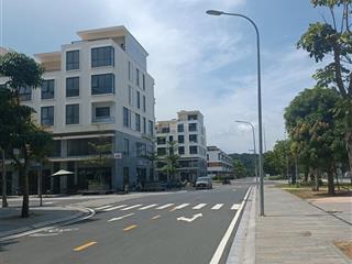 Bán căn shophouse meyhomes capital phú quốc giá chỉ 6 tỷ 7. căn vị trí đẹp hiếm có dự án.