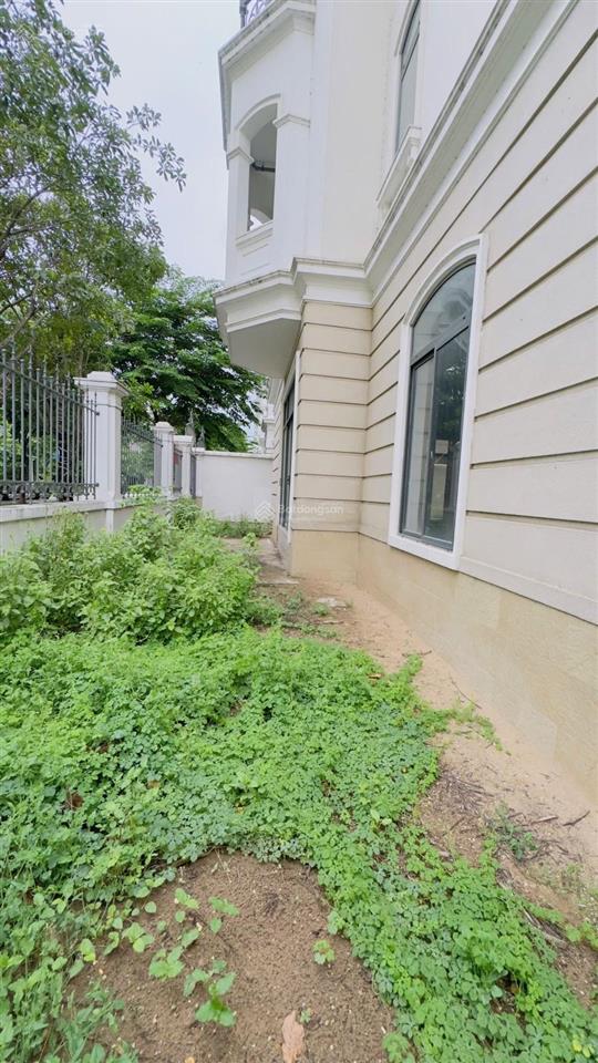 Chủ giảm thẳng 5 tỷ biệt thự victoria village chỉ còn 48 tỷ. diện tích sử dụng 320m