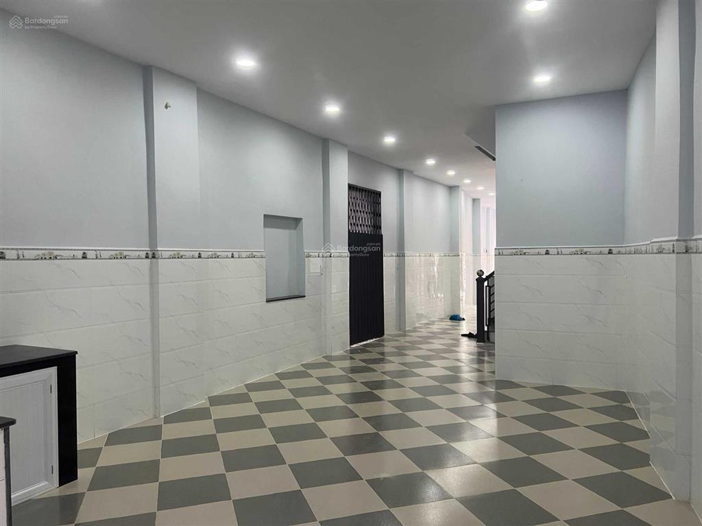 Bán nhà mt lê hồng phong quận 10 92,4m2 giá 29,5 tỷ