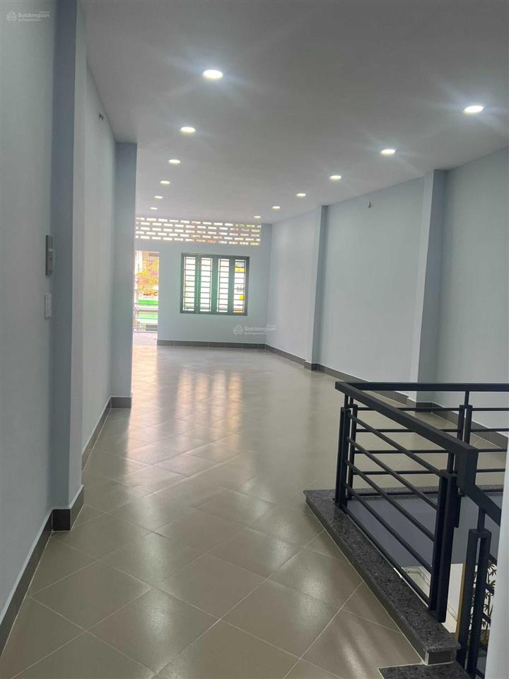Bán nhà mt lê hồng phong quận 10 92,4m2 giá 29,5 tỷ