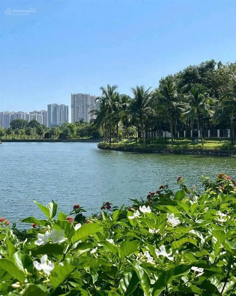 Cho thuê biệt thự vinhomes thăng long full nội thất đẹp, chỉ xách vali vào ở. 20 triệu/tháng