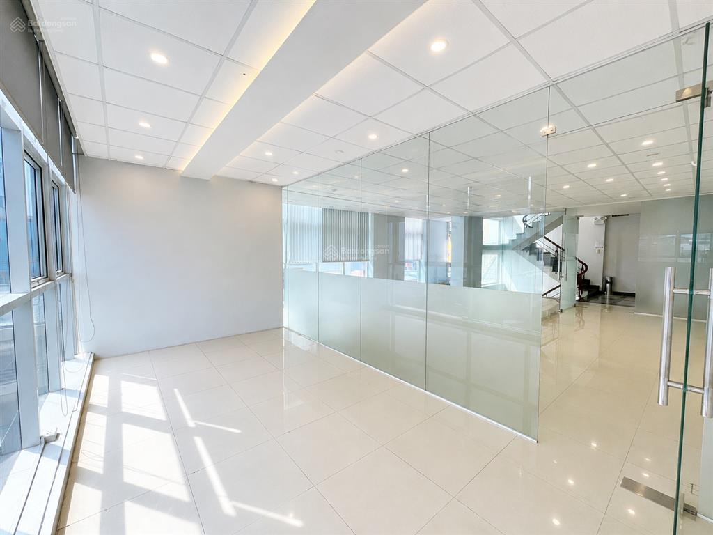 Chính chủ cho thuê văn phòng quận 7  tp. hcm