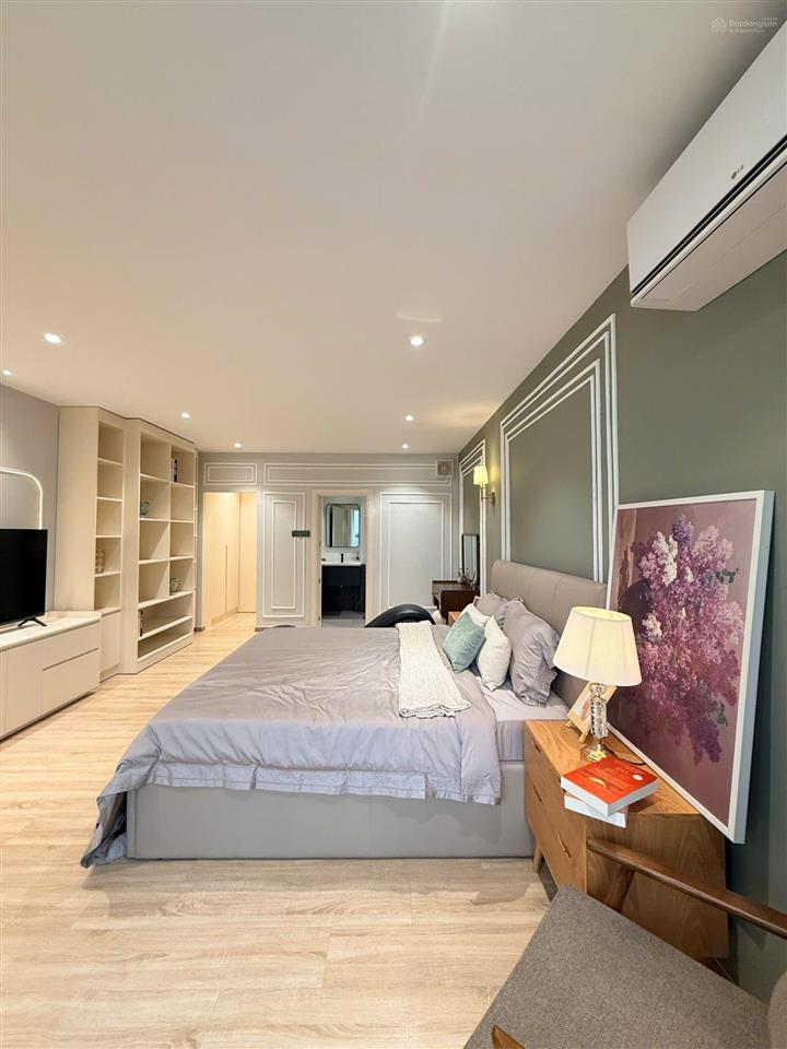 Bán cc hưng vượng 2, 11,8 tỷ, 142,6m2, 2pn, 3wc, đầy đủ nội thất tại q7, tp.hcm