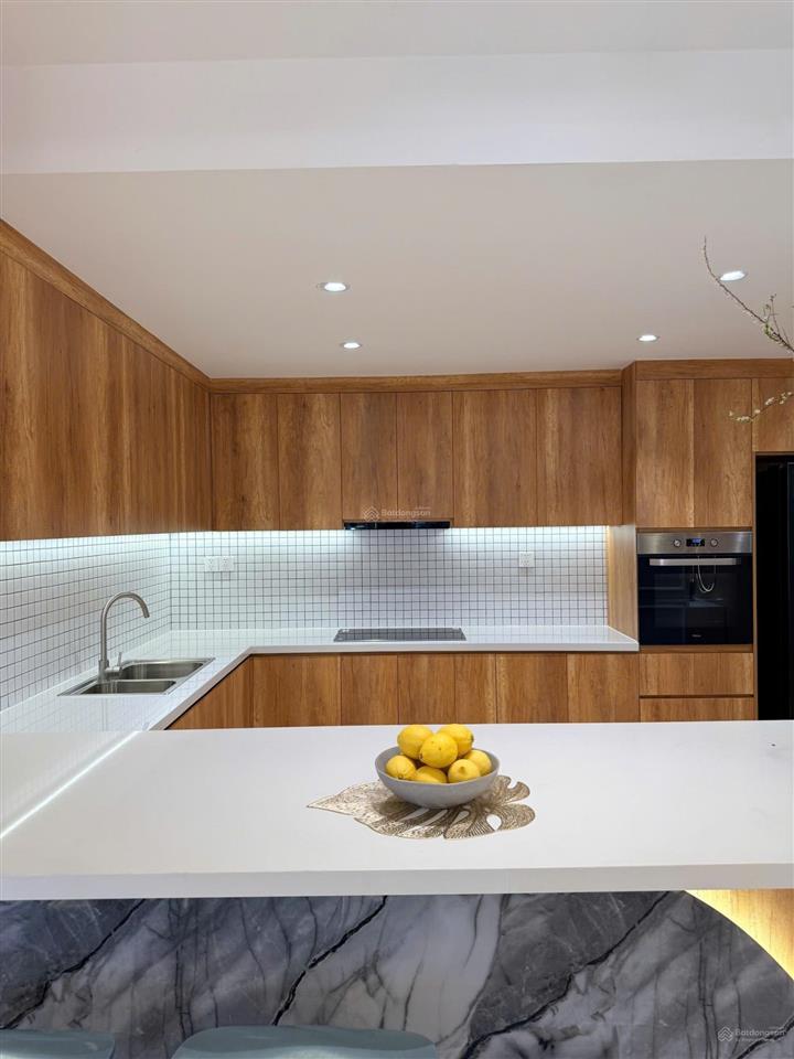 Bán cc hưng vượng 2, 11,8 tỷ, 142,6m2, 2pn, 3wc, đầy đủ nội thất tại q7, tp.hcm