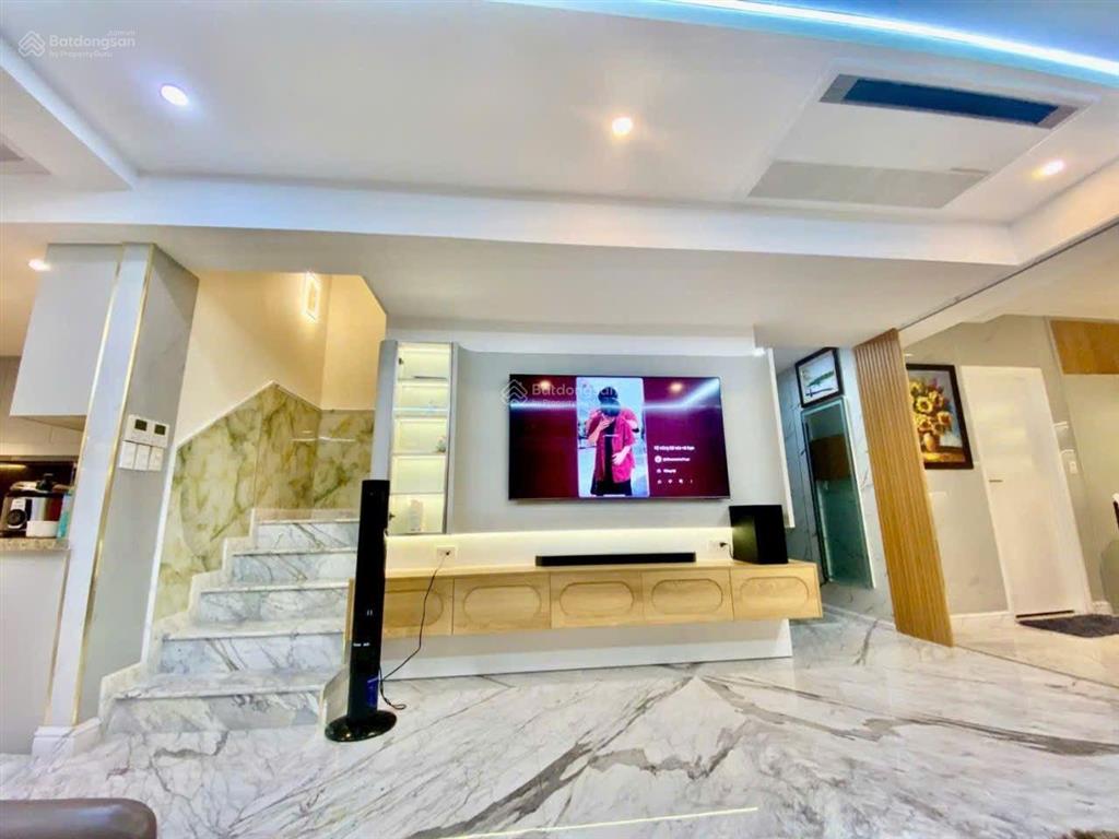 Bán gấp căn hộ chung cư 3pn, 2wc, 74m2 tại hưng vượng 3, tân phong, q7, tp.hcm, 5,45 tỷ