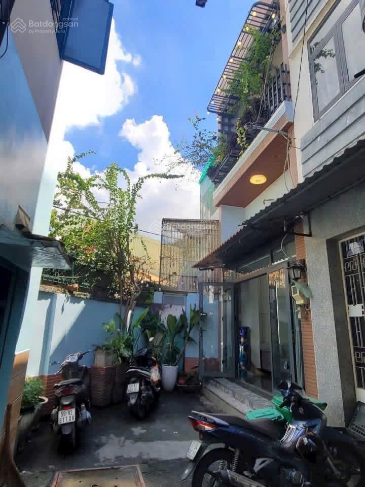 Ban nha chinh chủ cực đẹp phương 10 go vấp diện tích 4,3 x 12.5 gia 6,75ty