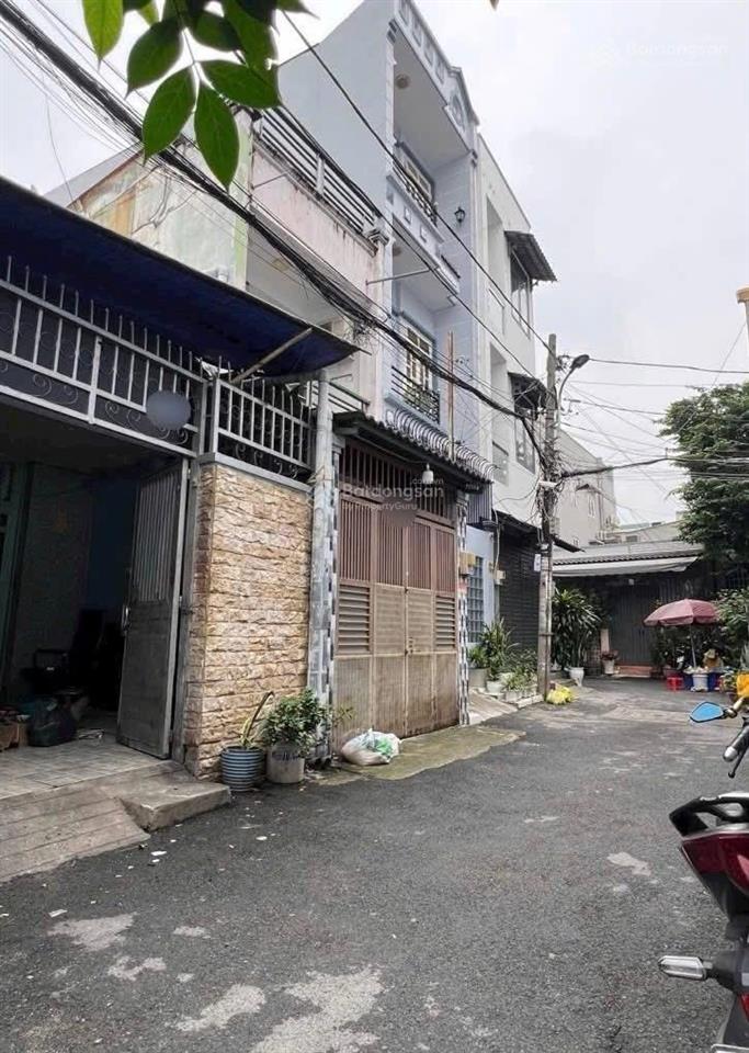Bán nhà diện tích khủng đường thống nhất phường 16 dt 4,2 x15,5 ty