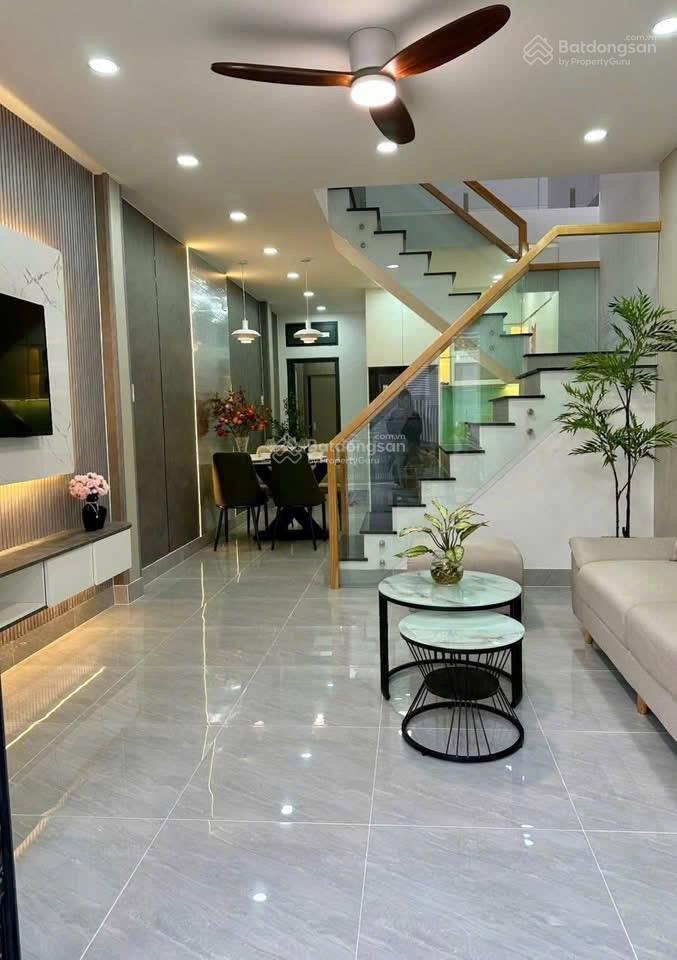 Bán căn nhà diện tích cực đẹp đường số 7 phường 7 quận gò vấp diện tích 65m2 đất gia chi 7,9 ty