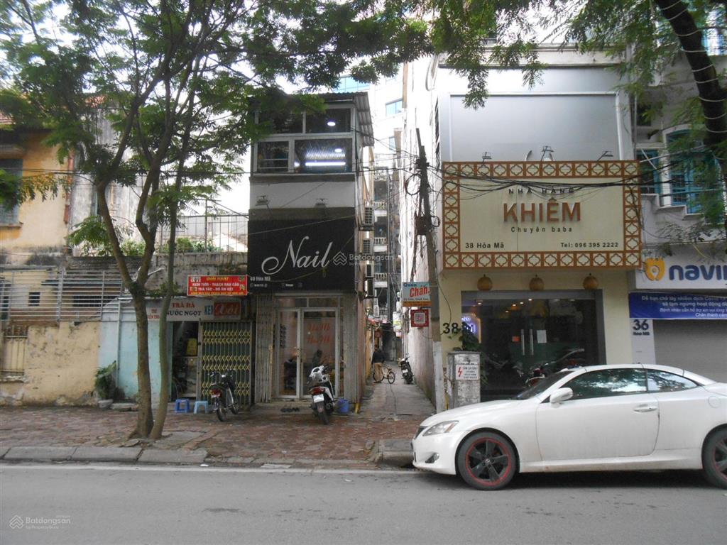 Tầng khép kín 25m2, chợ hôm, sáng thoáng trước sau, ở ngay