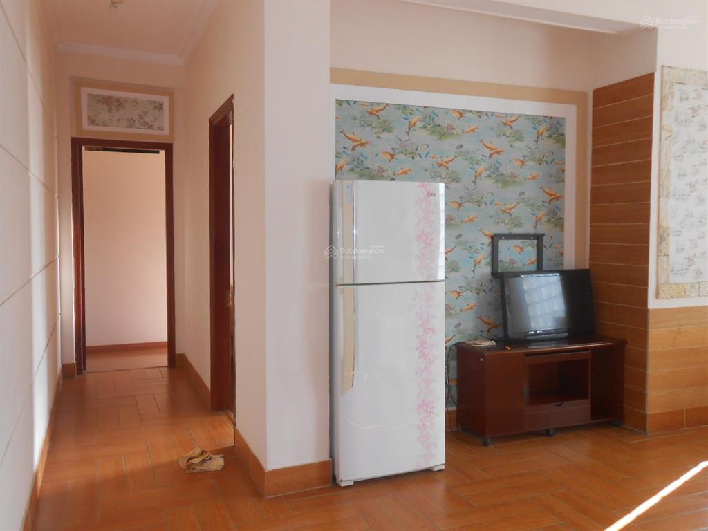 Căn 2 ngủ đẹp, sáng, thoáng, gần lotte, cv nước, ao sen, hồ tây