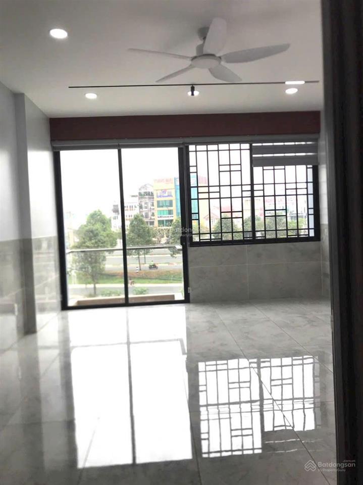 Chính chủ bán nhà mặt tiền đường linh đông, thủ đức, ngay phạm văn đồng, tiện kinh doanh