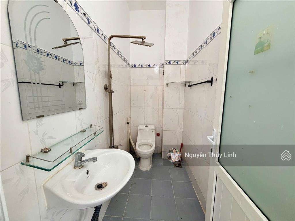 4.5 tỷ nhà ngay hà huy giáp cao đẳng điện lực (4.4m* 15m) phường thạnh xuân quận 12