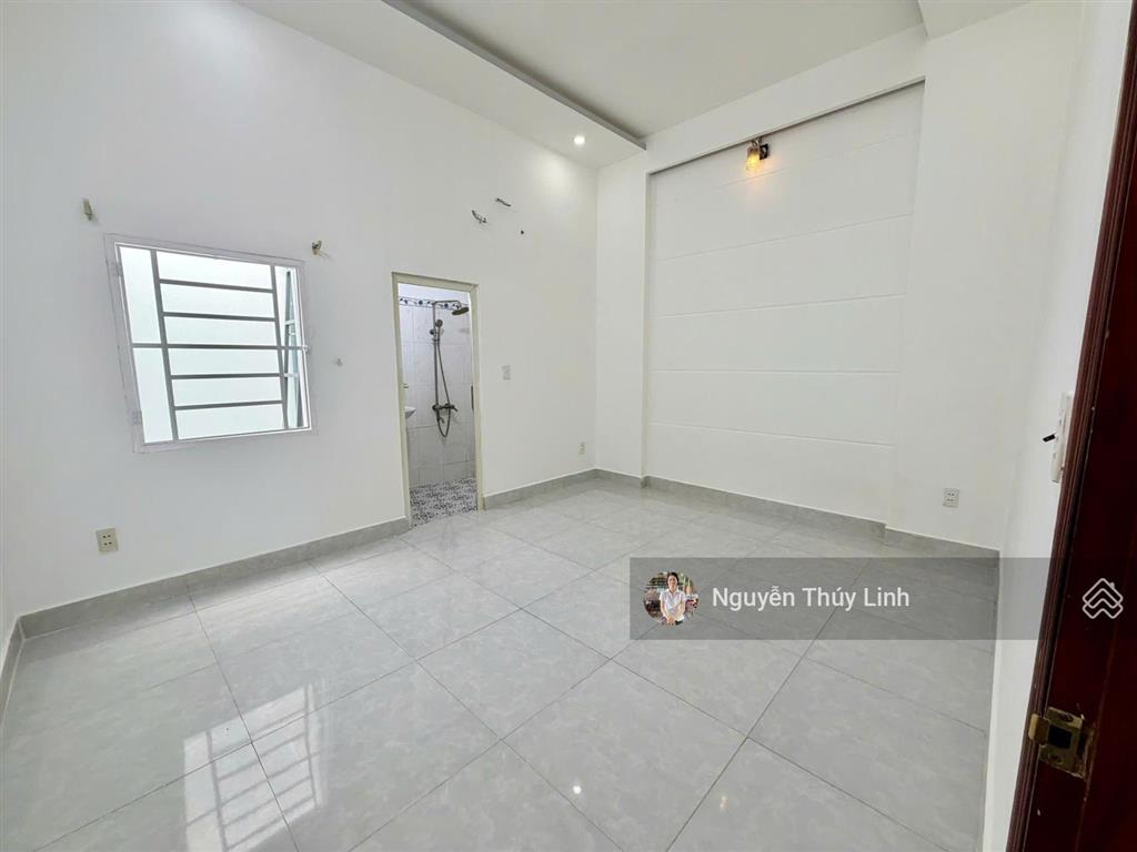 4.5 tỷ nhà ngay hà huy giáp cao đẳng điện lực (4.4m* 15m) phường thạnh xuân quận 12